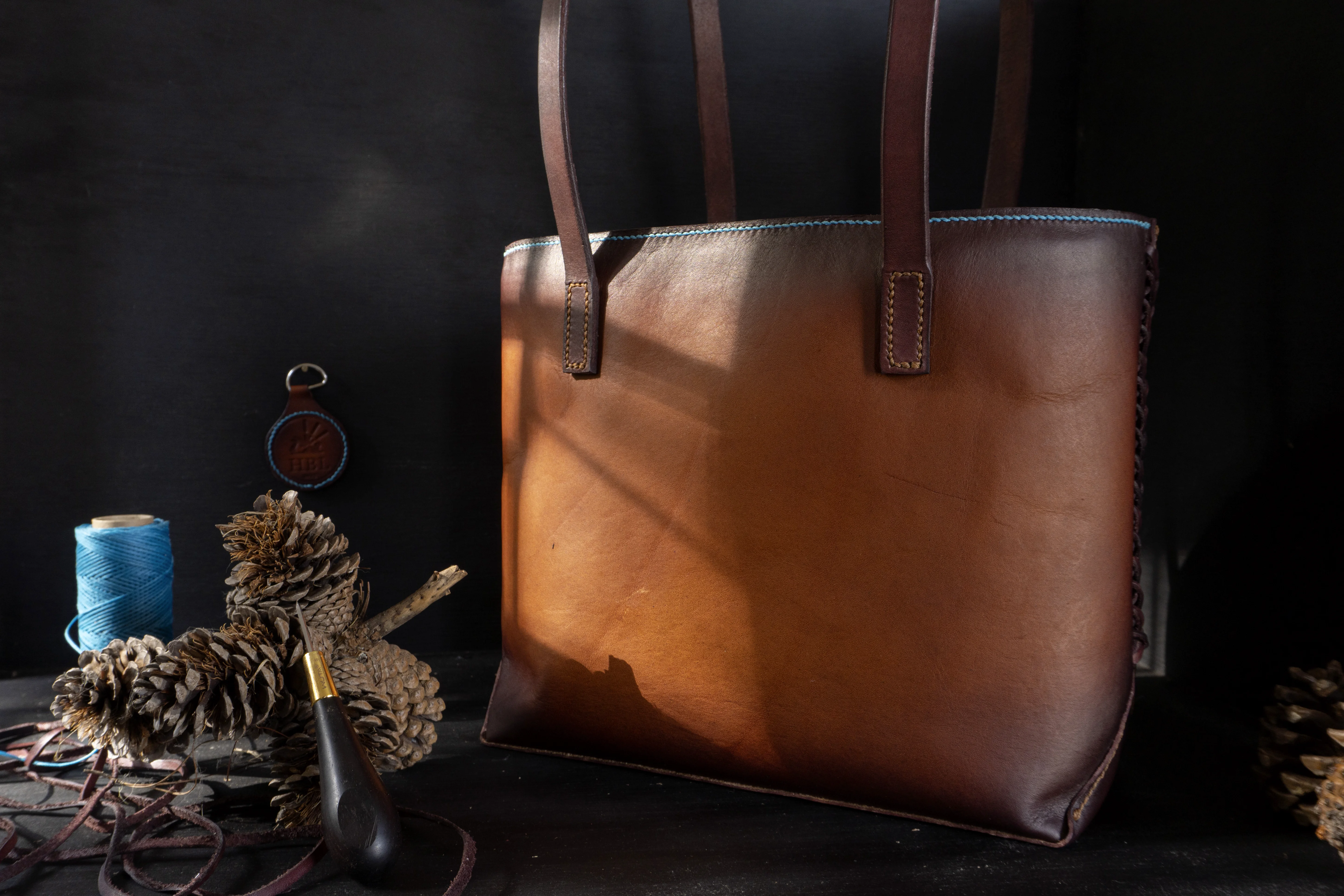 country morning, hand-dyed vegetable tanned leather tote bag, contrasting pig skin leather